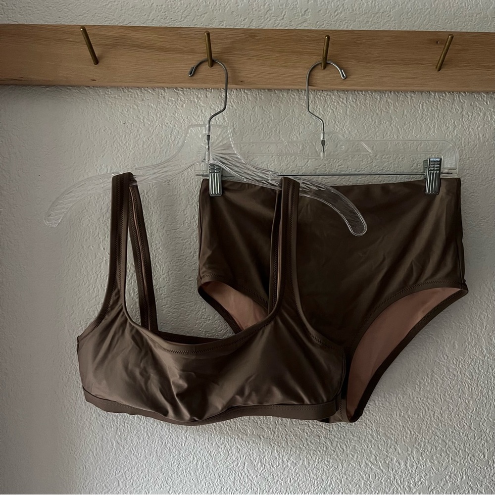 Madewell high rise bikini set (selling together) in castle rock (olivey brown)